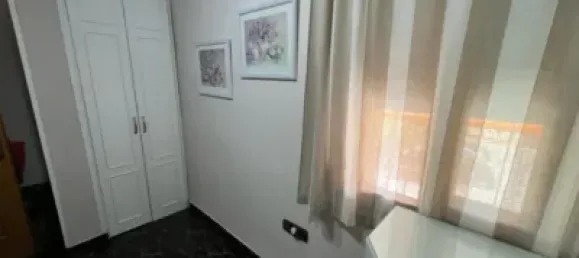 Apartamento de 4 dormitorios en Murcia, Spain No. 94451 17