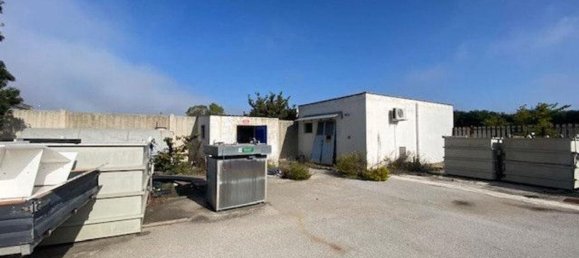 Entrepôt à Brindisi, Italy 2757m² No. 369898 7