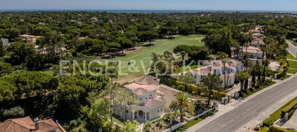 6 bedrooms Villa in Almancil, Portugal No. 318163 2