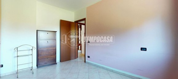 Apartamento de 3 habitaciónes en Reggio Emilia, Italy No. 302797 9