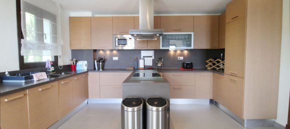 5 bedrooms Villa in Benahavis, Spain No. 150865 5