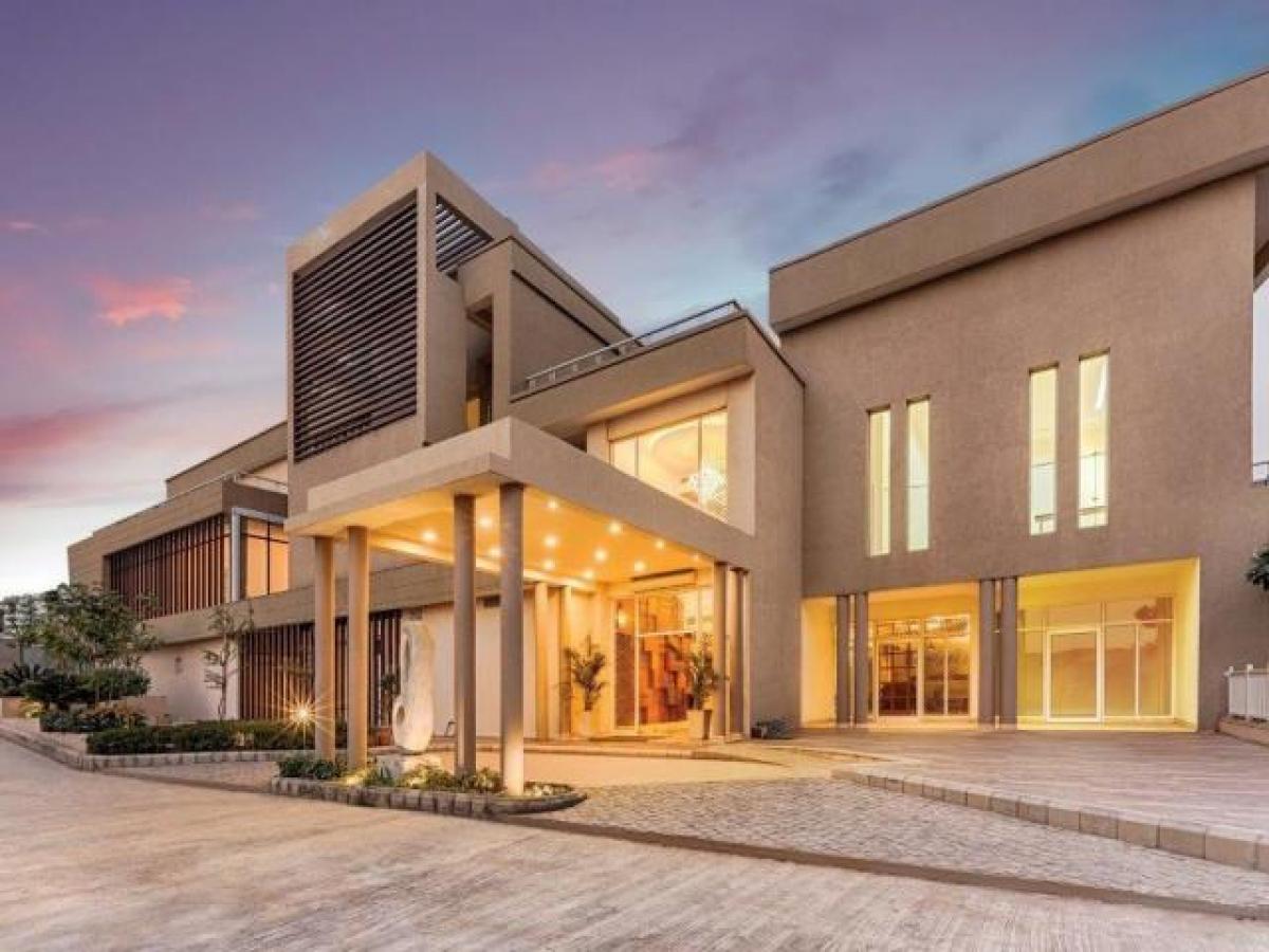 3 bedrooms House in Gurgaon, India No. 19291