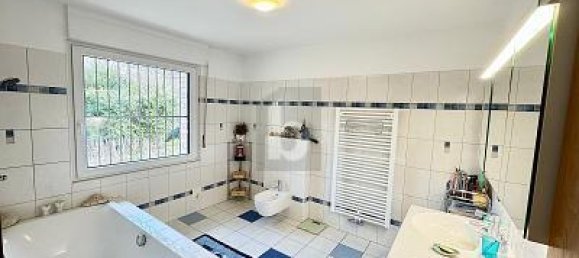 6 rooms House in Schleswig-Holstein, Germany No. 93402 4