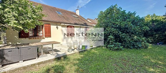 4 bedrooms House in Pringy, France No. 180321 12