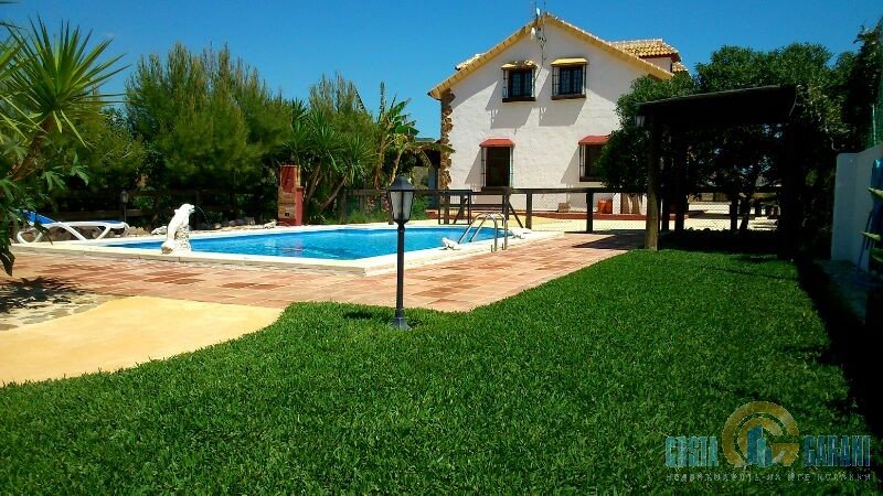 5 bedrooms Villa in Malaga, Spain No. 9961