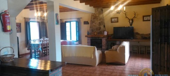 5 bedrooms Villa in Malaga, Spain No. 9961 7