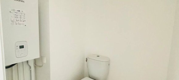 3 bedrooms Apartment in Senlis, France No. 55325 16