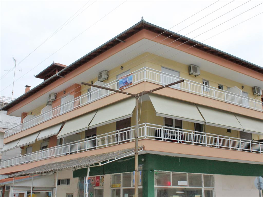 650m² Townhouse in Katerini, Greece No. 6910