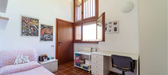 7-Zimmer Villa in San Nazzaro Sesia, Italy, Nr. 295660 29