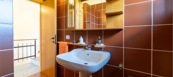 7-Zimmer Villa in San Nazzaro Sesia, Italy, Nr. 295660 30