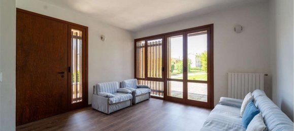 7-Zimmer Villa in San Nazzaro Sesia, Italy, Nr. 295660 5