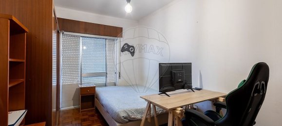 3 Schlafzimmer Wohnung in Entroncamento, Portugal, Nr. 323133 8