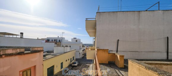 6 rooms House in Matino, Italy No. 232043 8