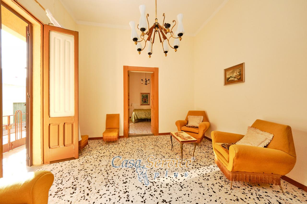 6 rooms House in Matino, Italy No. 232043