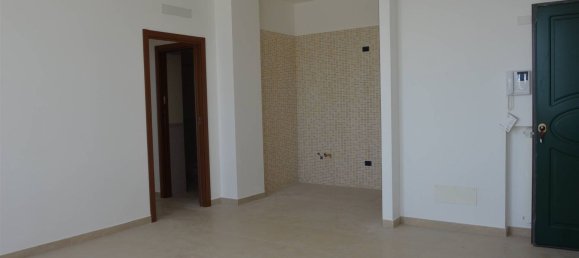 2 bedrooms Apartment in Salerno, Italy No. 315557 3