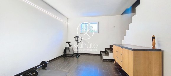 Casa de 4 dormitorios en Pusignan, France No. 339093 6