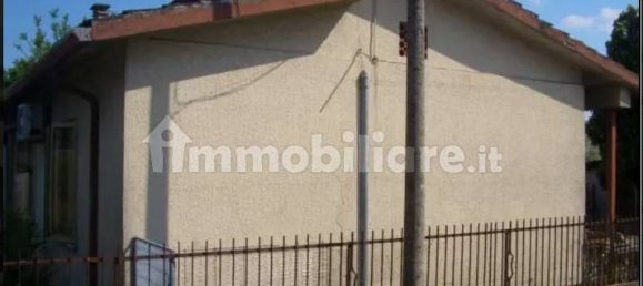 2 bedrooms Villa in Giacciano con Baruchella, Italy No. 351119 3