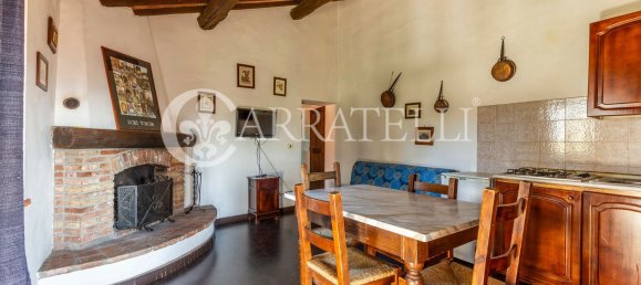 40 rooms House in Castiglione del Lago, Italy No. 46309 22