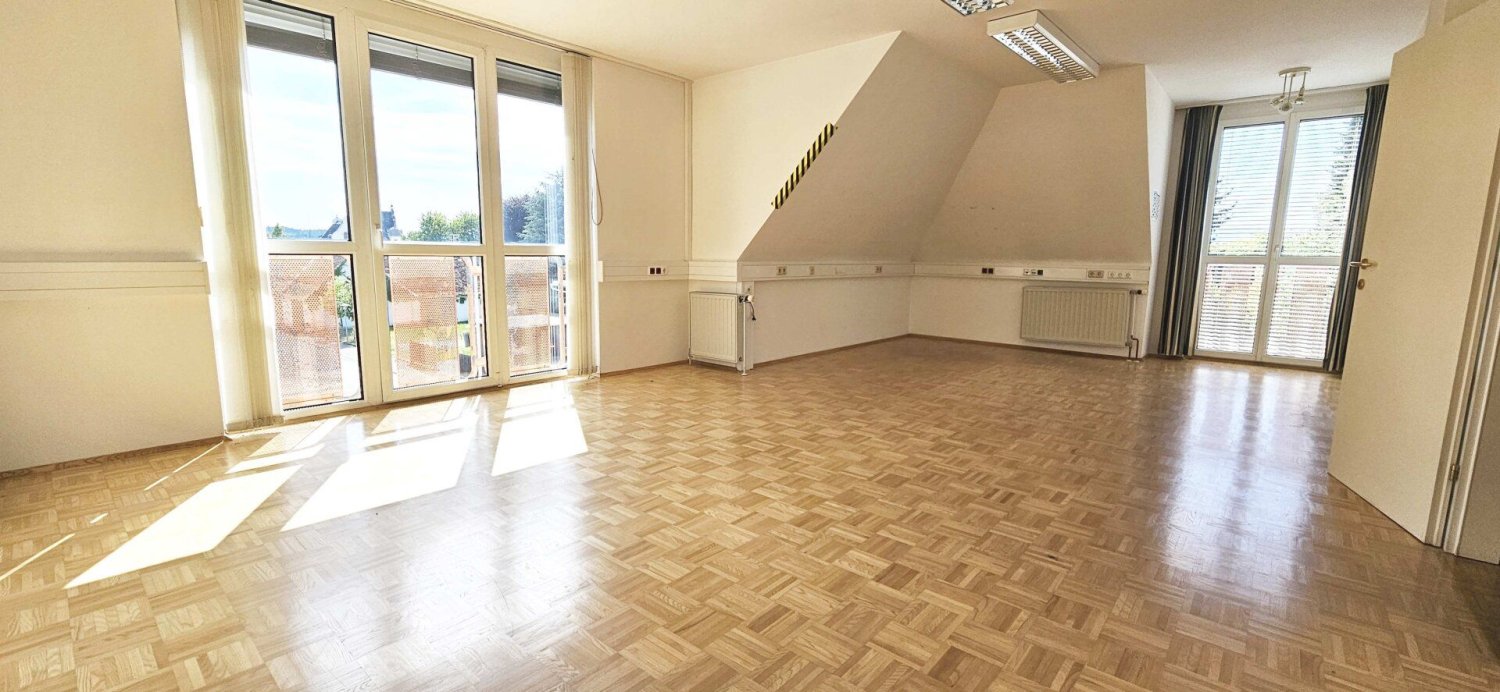 278m² Office in Gleisdorf, Austria No. 219791