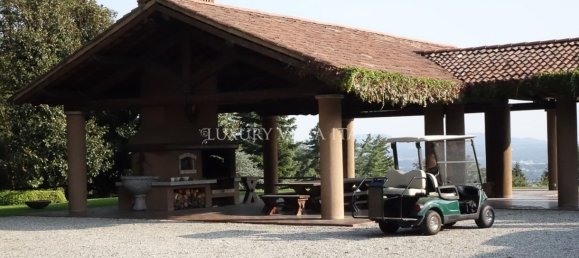 Villa de 11 divisões em Eupilio, Italy N.º 223055 18