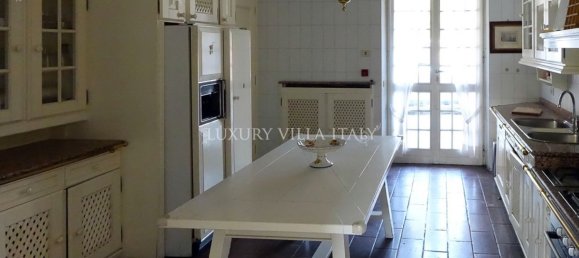 Villa de 11 divisões em Eupilio, Italy N.º 223055 11