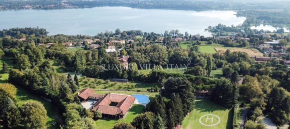 Villa de 11 divisões em Eupilio, Italy N.º 223055 12