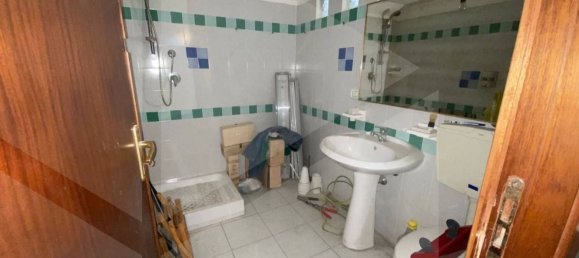 Propiedad comercial de 2 habitaciónes en San Severo, Italy No. 23466 15