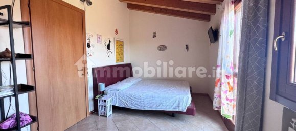 Casa de 3 dormitorios en Boschi Sant'Anna, Italy No. 360605 8