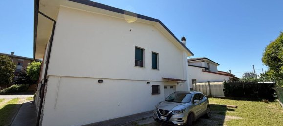 5-Zimmer Villa in Poggio Rusco, Italy, Nr. 270308 3