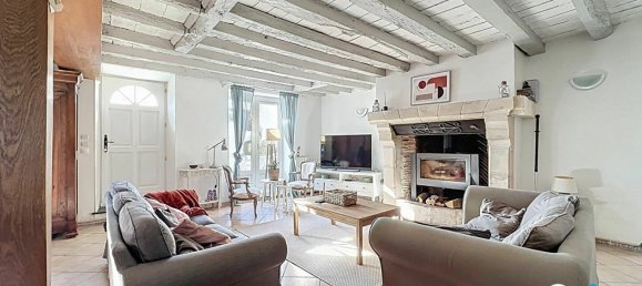 4 bedrooms House in Saint-Ay, France No. 87376 5