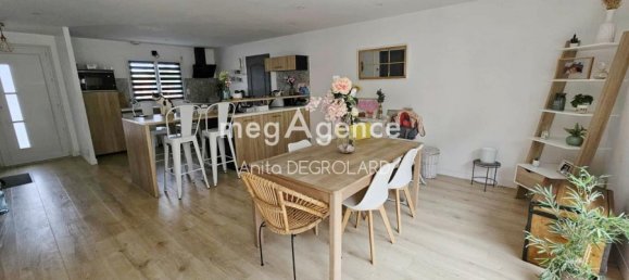 3 bedrooms House in La Ferriere, France No. 337667 3