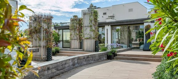 4 bedrooms Apartment in Paris, France No. 171054 15