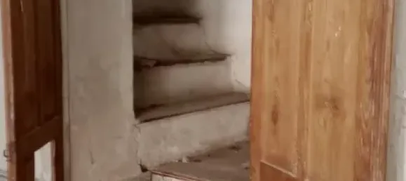 8 bedrooms House in Canals, Spain No. 117265 4