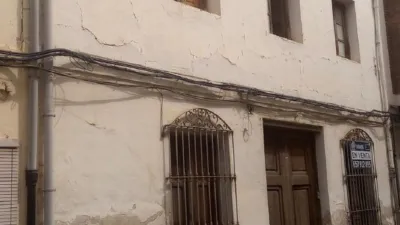 8 bedrooms House in Canals, Spain No. 117265