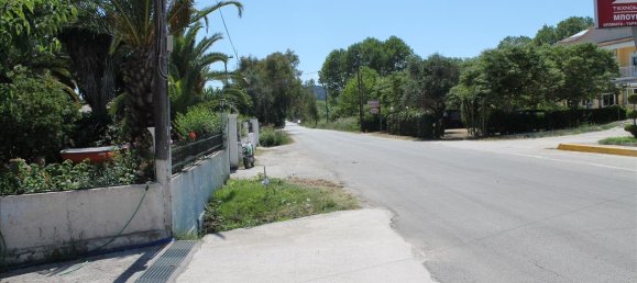 310m² Property in Corfu, Greece No. 7688 5