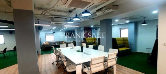 308m² Office in Sliema, Malta No. 12342 4