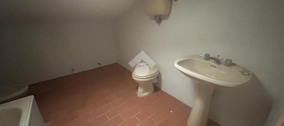 4 bedrooms Villa in Torgiano, Italy No. 309913 7