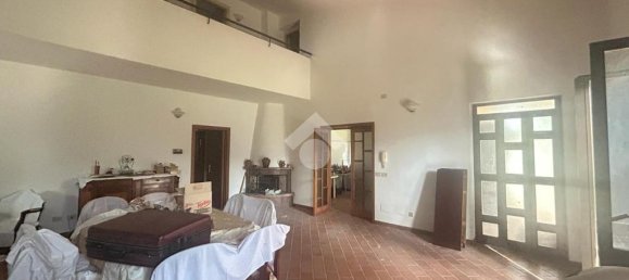 4 bedrooms Villa in Torgiano, Italy No. 309913 15