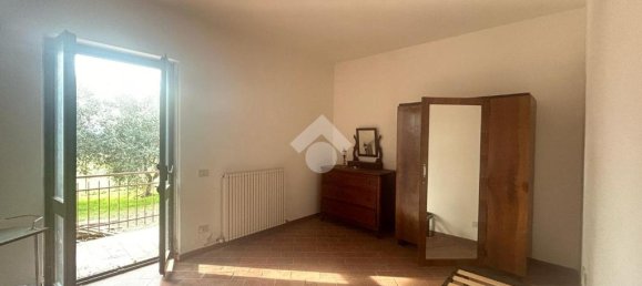 4 bedrooms Villa in Torgiano, Italy No. 309913 9