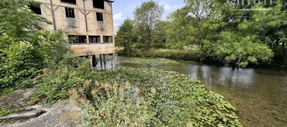 Terreno en Vendome, France No. 91093 2