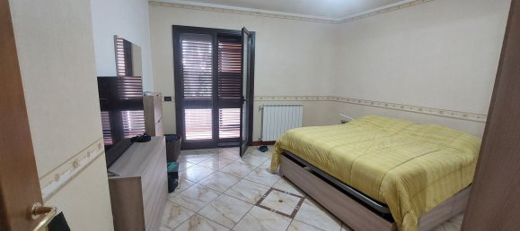 Квартира с 4 комнатами в Патерно, Италия № 48710 8