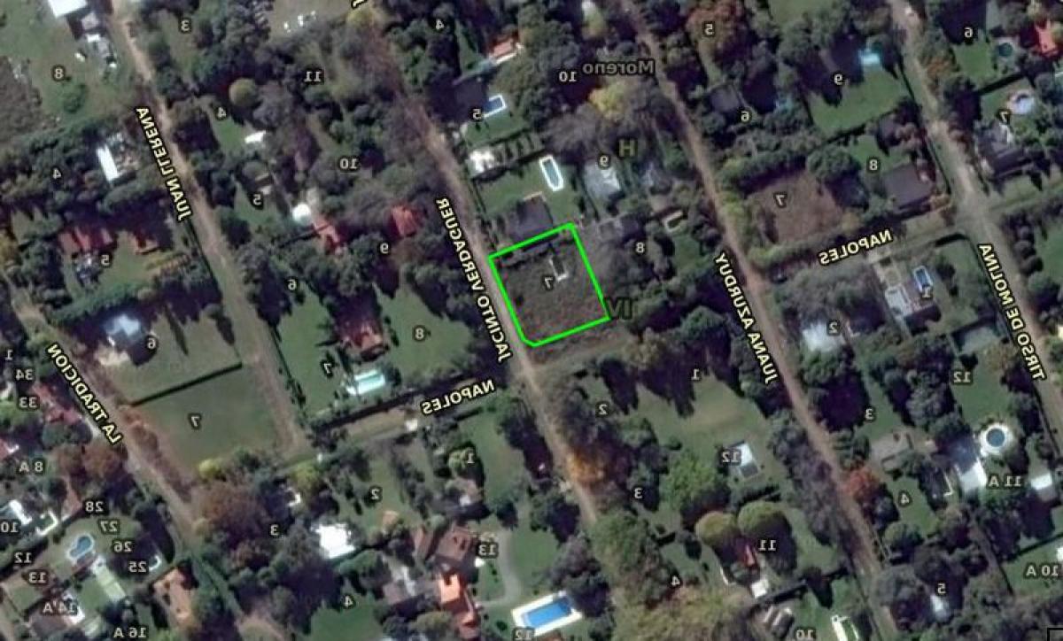  Land in Moreno, Argentina No. 111415