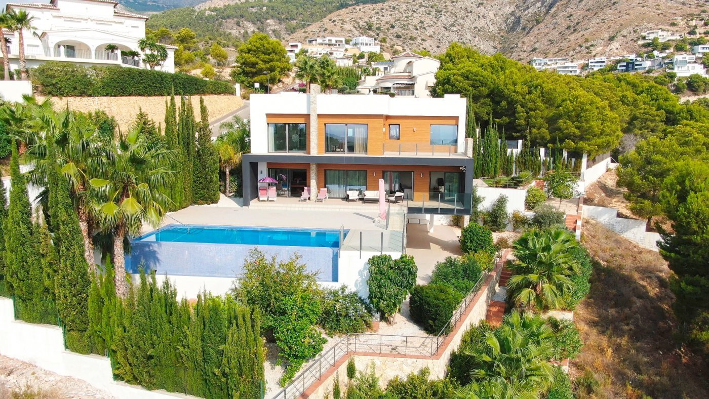 6 bedrooms Villa in Altea La Vella, Spain No. 2650