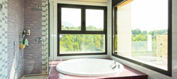 6 bedrooms Villa in Altea La Vella, Spain No. 2650 28