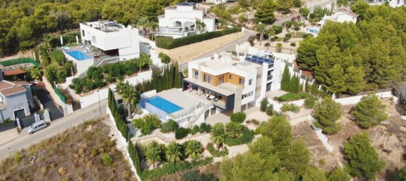 6 bedrooms Villa in Altea La Vella, Spain No. 2650 3