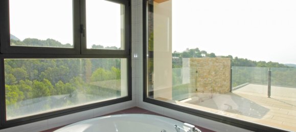 6 bedrooms Villa in Altea La Vella, Spain No. 2650 29