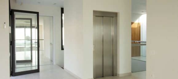 6 bedrooms Villa in Altea La Vella, Spain No. 2650 16