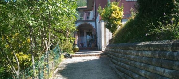 2 Schlafzimmer Villa in Aulla, Italy, Nr. 255075 2