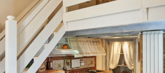 Квартира с 2 комнатами в Лечче, Италия № 283033 14