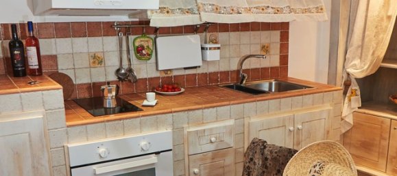 Квартира с 2 комнатами в Лечче, Италия № 283033 16